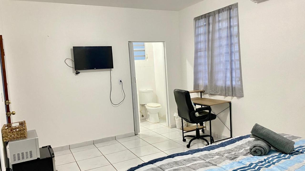 All You Need Studios Walking Distance To Beach Isla Verde San Juan Eksteriør bilde